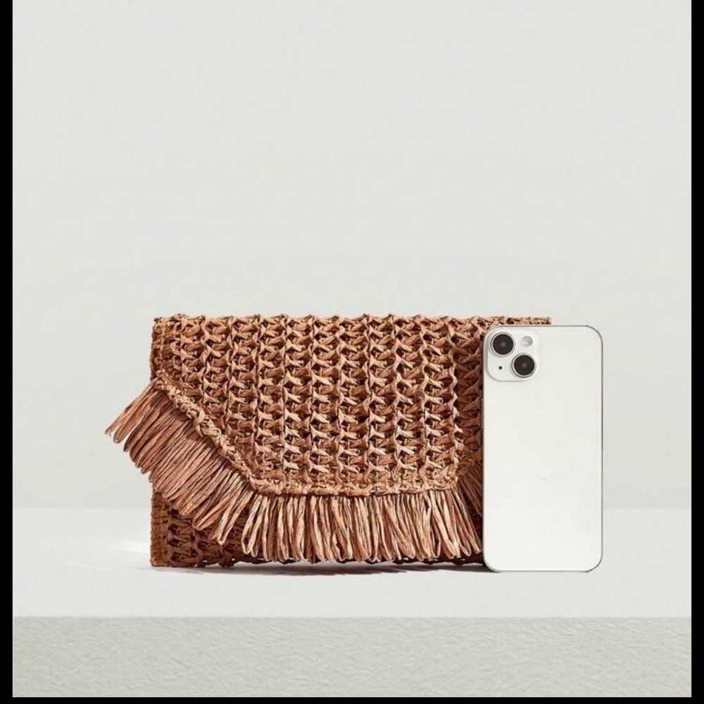 Fringe Decor Envelope Woven Bag - Picture 10 of 16